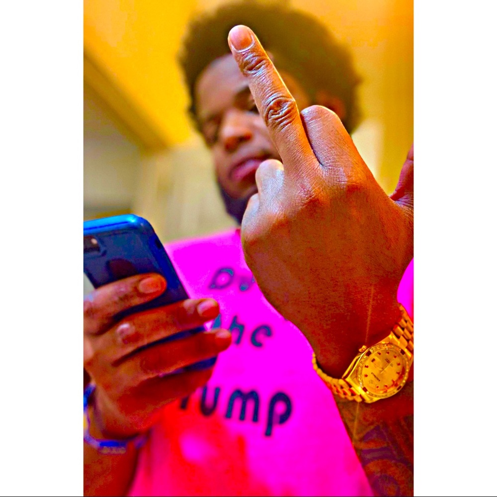 Meet your Posher, Coreyon